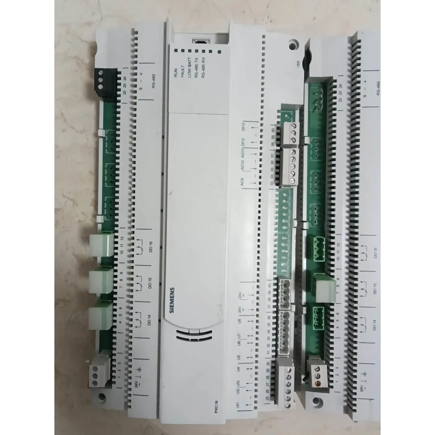 非标价PXC16-P.A西门子控制器两台，一台没电池盖，其他都是好议