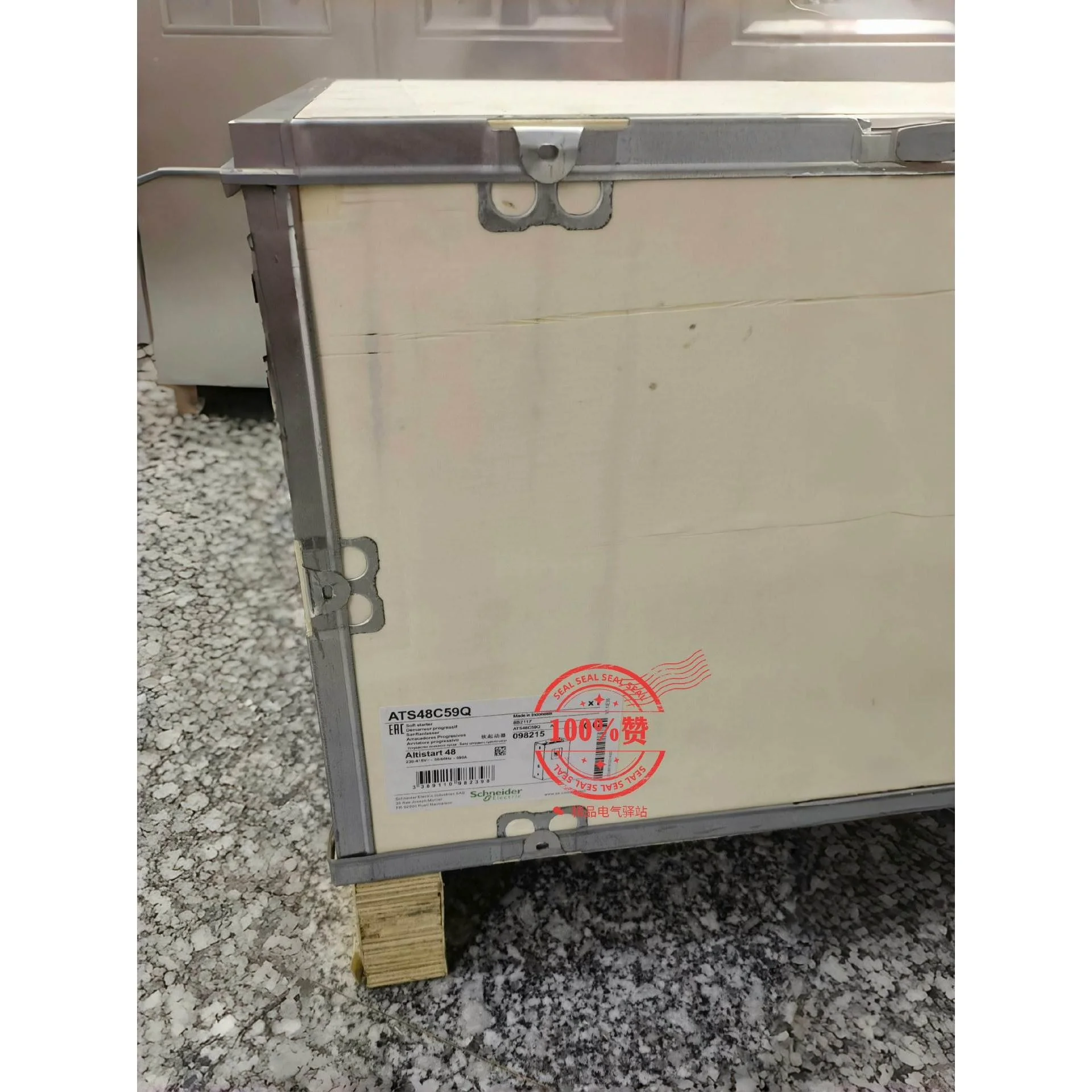 非标价施耐德软启动器ATS48C59Q，实物拍摄，需要的随时联系～议