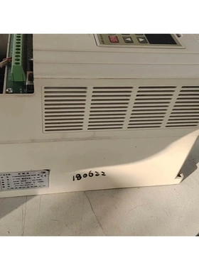 非标价上海亚太变频器ytb0022g4t2b 功能正常2.2千瓦议价