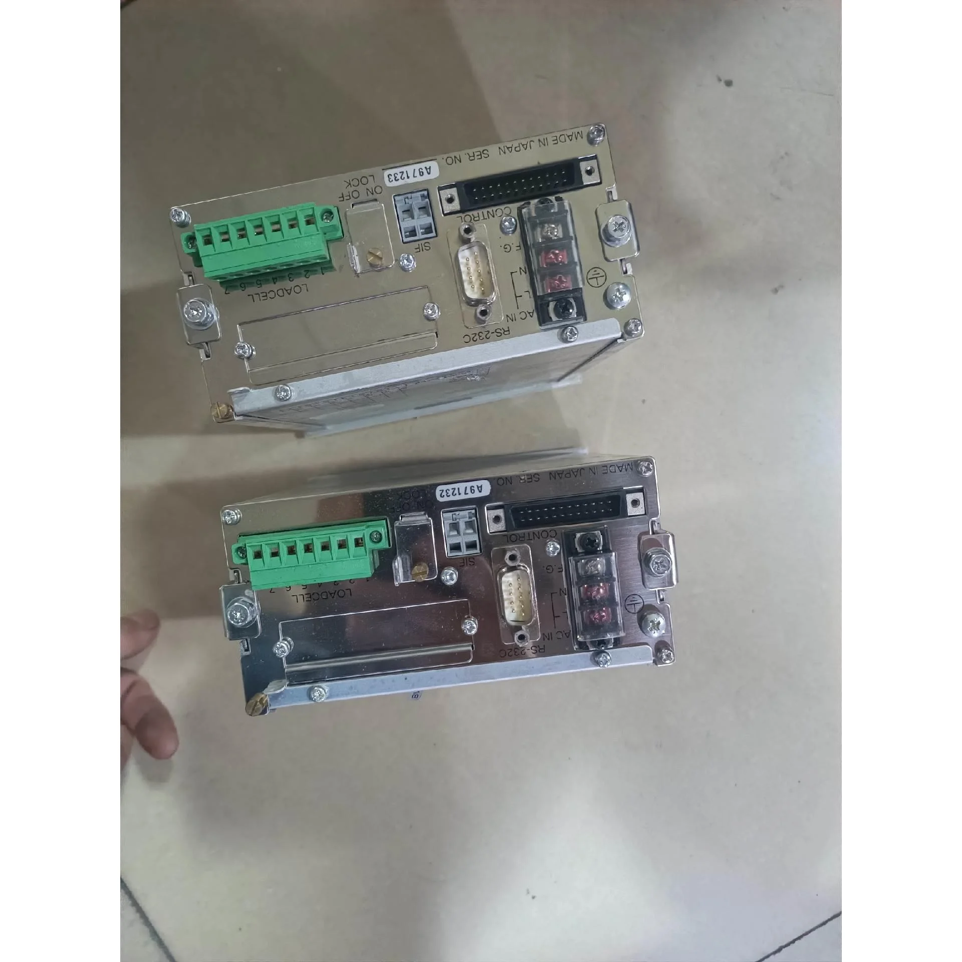 非标价UNIPULSE F720A 测力显示控制器 9成新 现货2议价