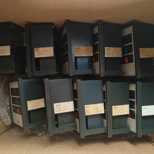 非标价标价！JRCS，型号SCU-DN2a，AC18V供电，带原厂议价