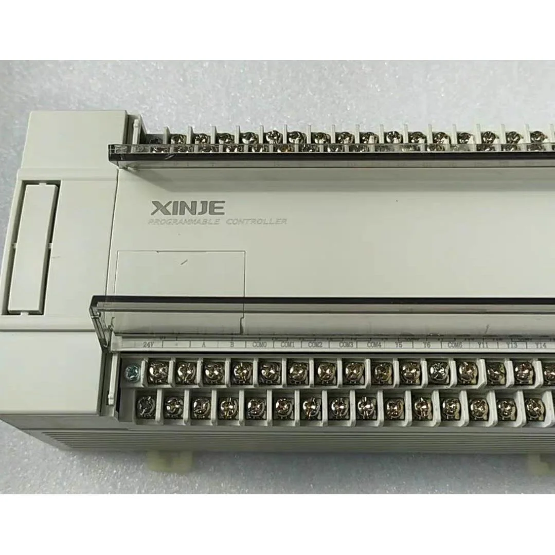 非标价信捷XC2-48R-E，1只，成色新，实物图。功能完好，质保议价