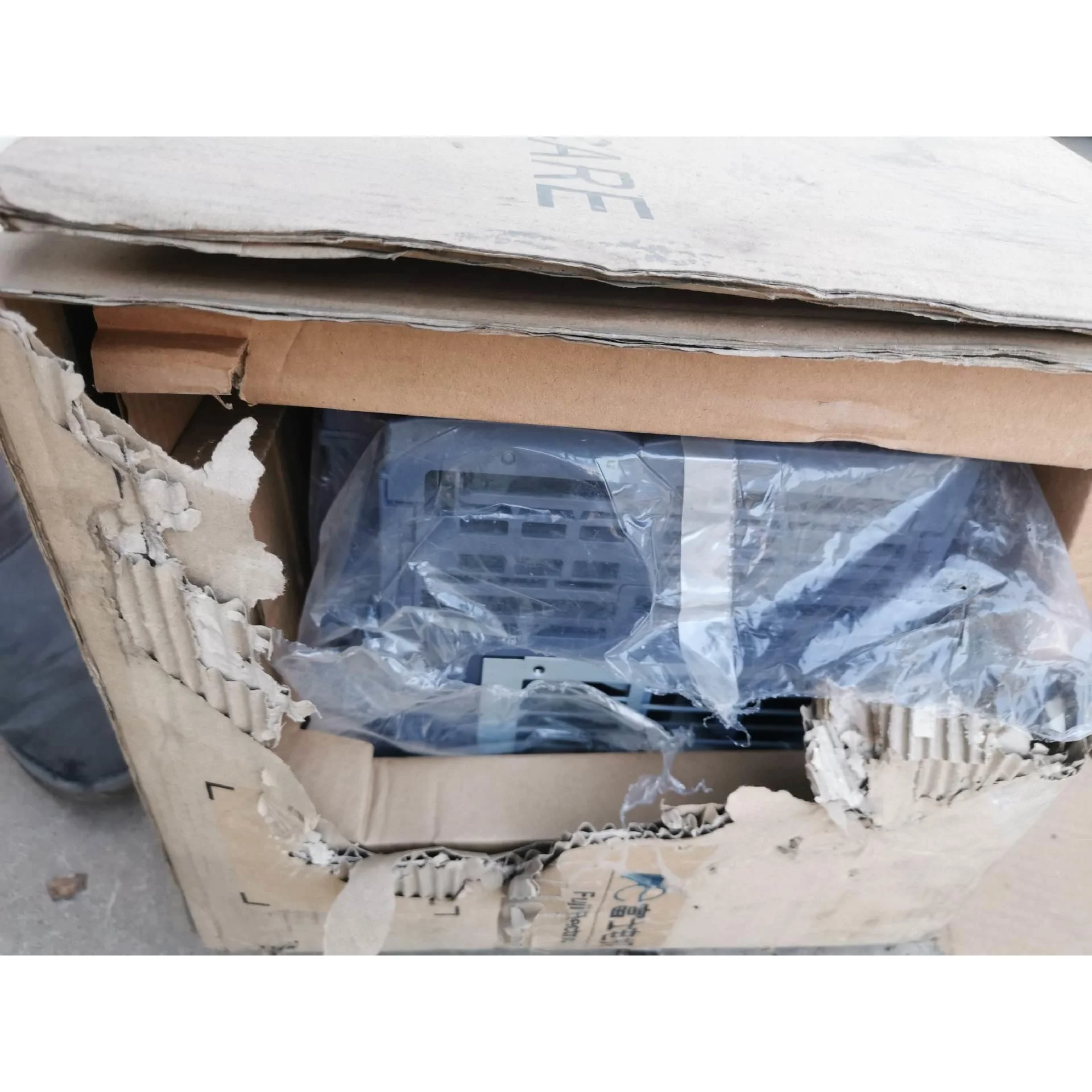 非标价品牌富士FRN15GIS，纯新带包装，需要的联系我或留言议价