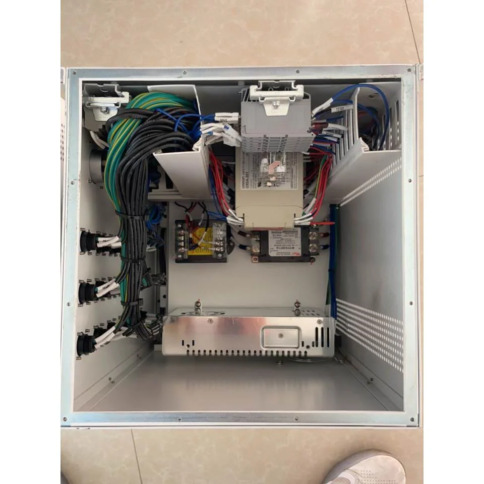 非标价SFEM机器人电源箱控制器2台ATM议价
