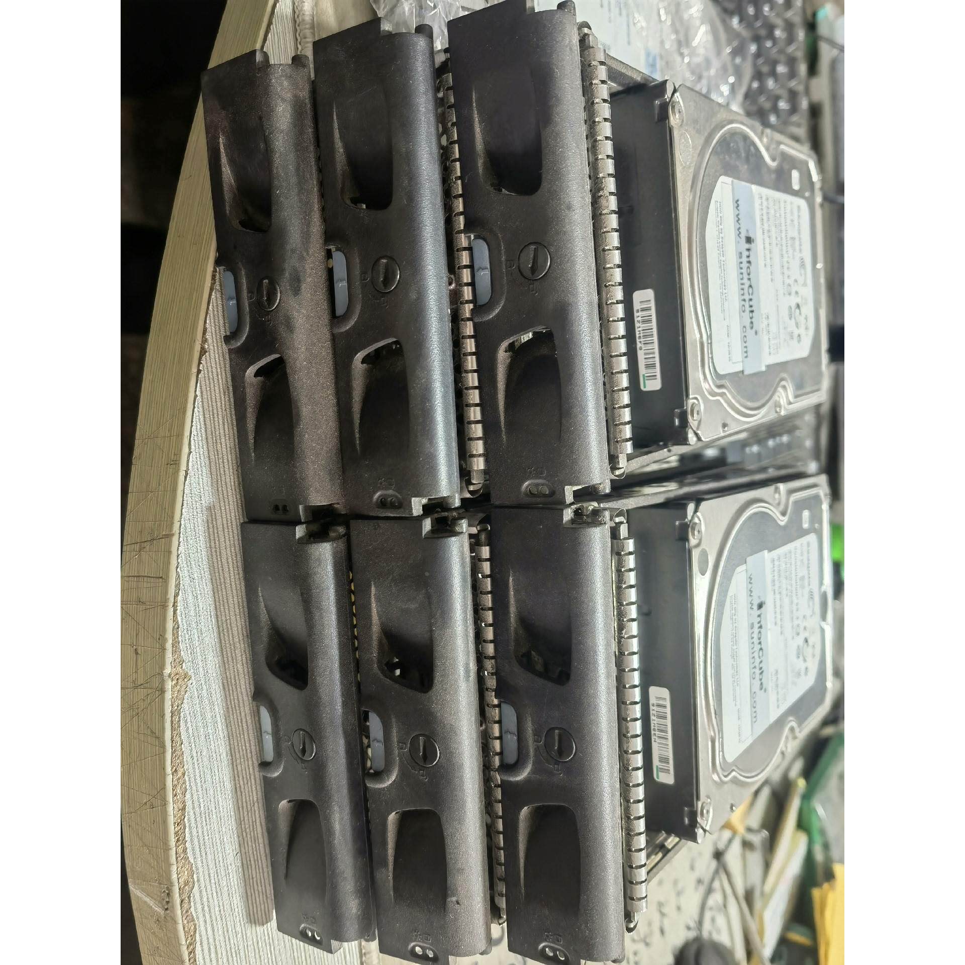 非标价4T SAS硬盘6块 ST4000NM0023 拆机品 22议价