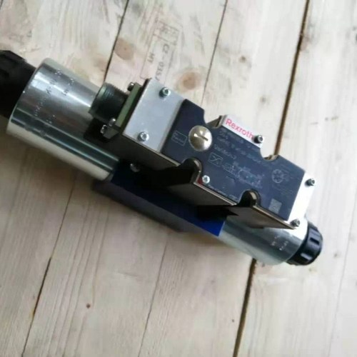 非标价R900732536 液压比例方向阀 4WRAE10W1-6议价