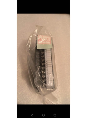 非标价三菱PLC模块Q68ADV，全新无外包装，见实图。便宜处理。议