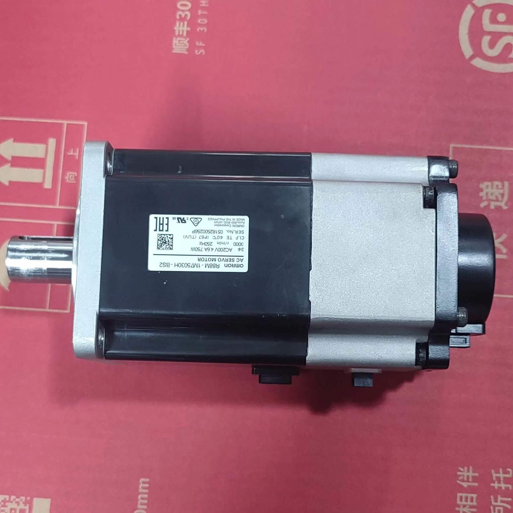 非标价R88M-1M75030H-BS2，欧姆龙PLC，二手拆机原议价