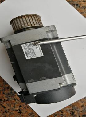 三菱伺服电机HF一kN73J一s100，拆机，成色一般，外表