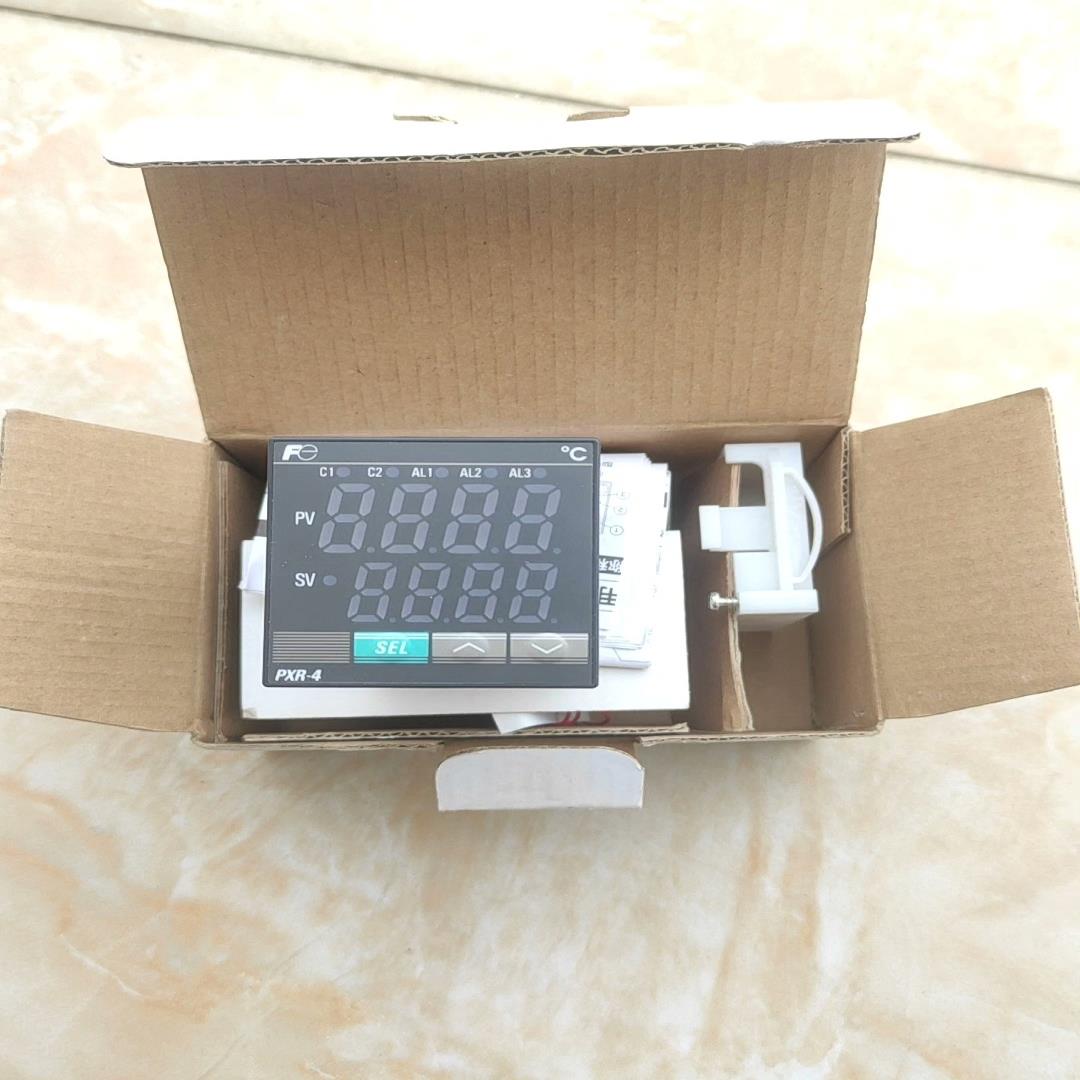 富士温控器PXR4TCY1-8W000-C