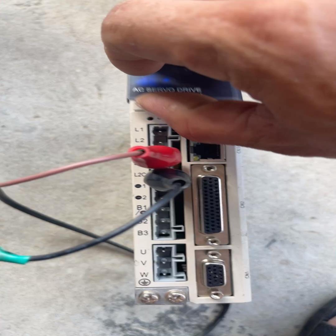 四横三相闭环驱动器 DSP-32207BH