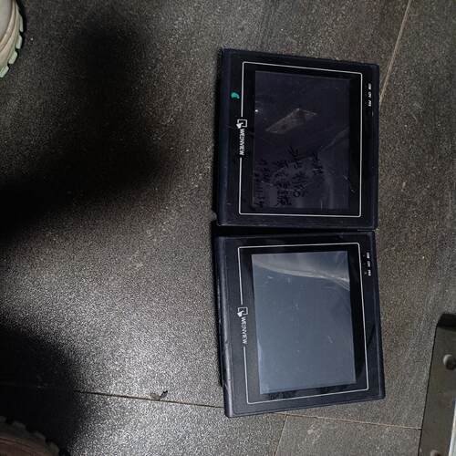 威纶MT6070iH触摸屏，实物拍摄，功能包好。