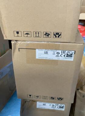 全新台达变频器VFD007CB43A一20.有个没内衬100