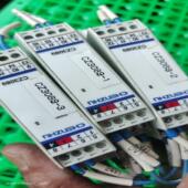 CZ3083..共三片 新拆机 辰竹隔离器