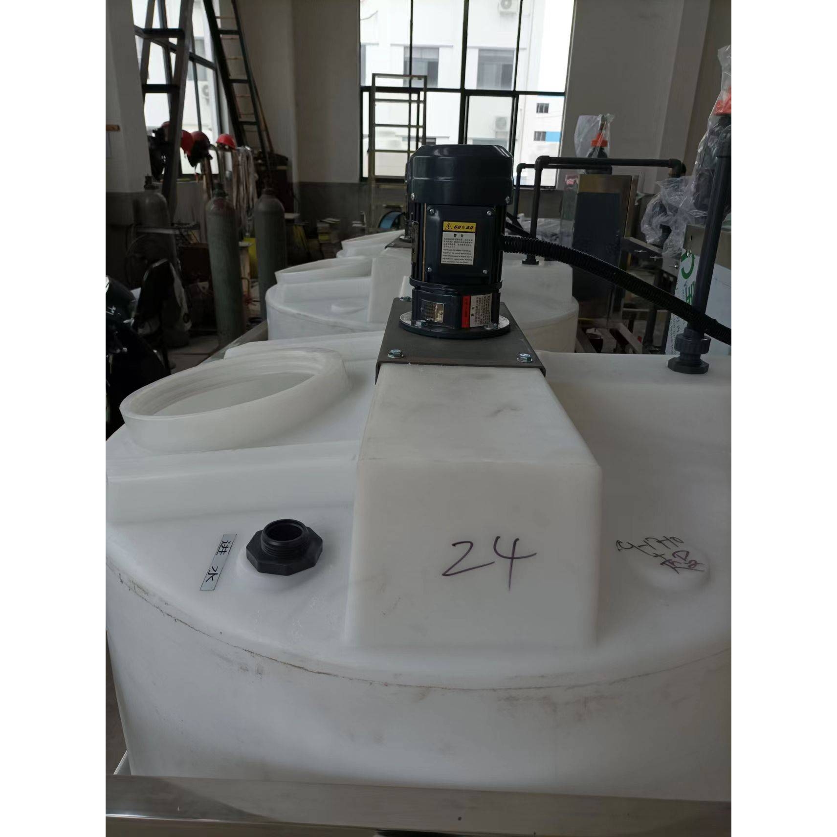 新款BLD09-14污水液体加药搅拌机立式减速机加药桶加药装置配套搅