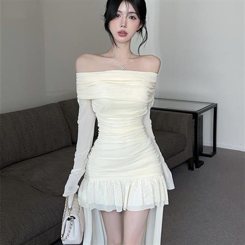 一字肩辣妹长袖连衣裙女夏季紧身网纱拼接修身收腰褶皱包臀长裙子
