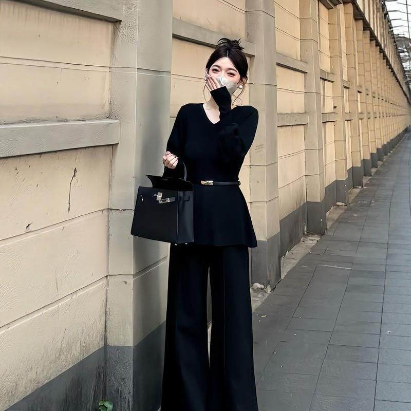 巨好看韩系黑色v领灯笼袖毛衣女秋冬收腰显瘦内搭打底针织衫上衣,女装/女士精品,毛针织衫,淘宝优惠券,粉丝福利购,淘宝优惠卷