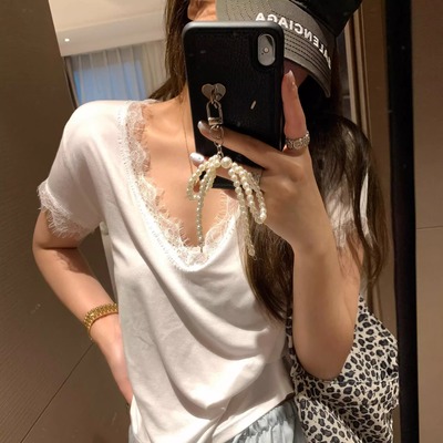 深V蕾丝拼接T恤女设计感上衣