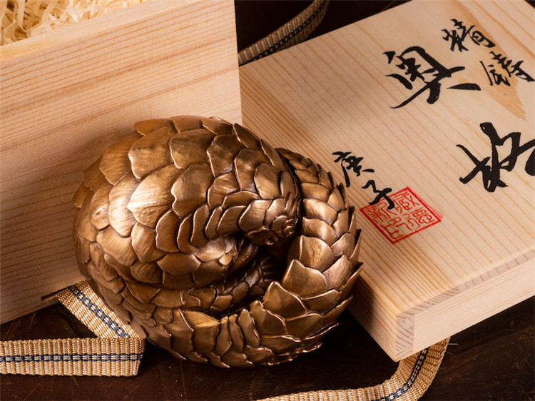 OGRM 奥格作品·《穿山甲Pangolin》·铜雕（原大版） 家居饰品 装饰摆件 原图主图