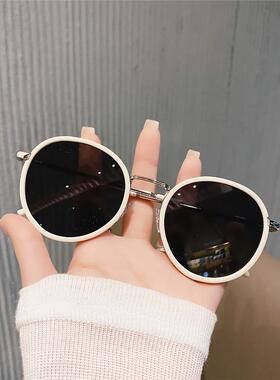 英国CheryKok复古圆框韩