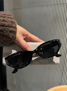 英国CheryKok复古猫眼墨