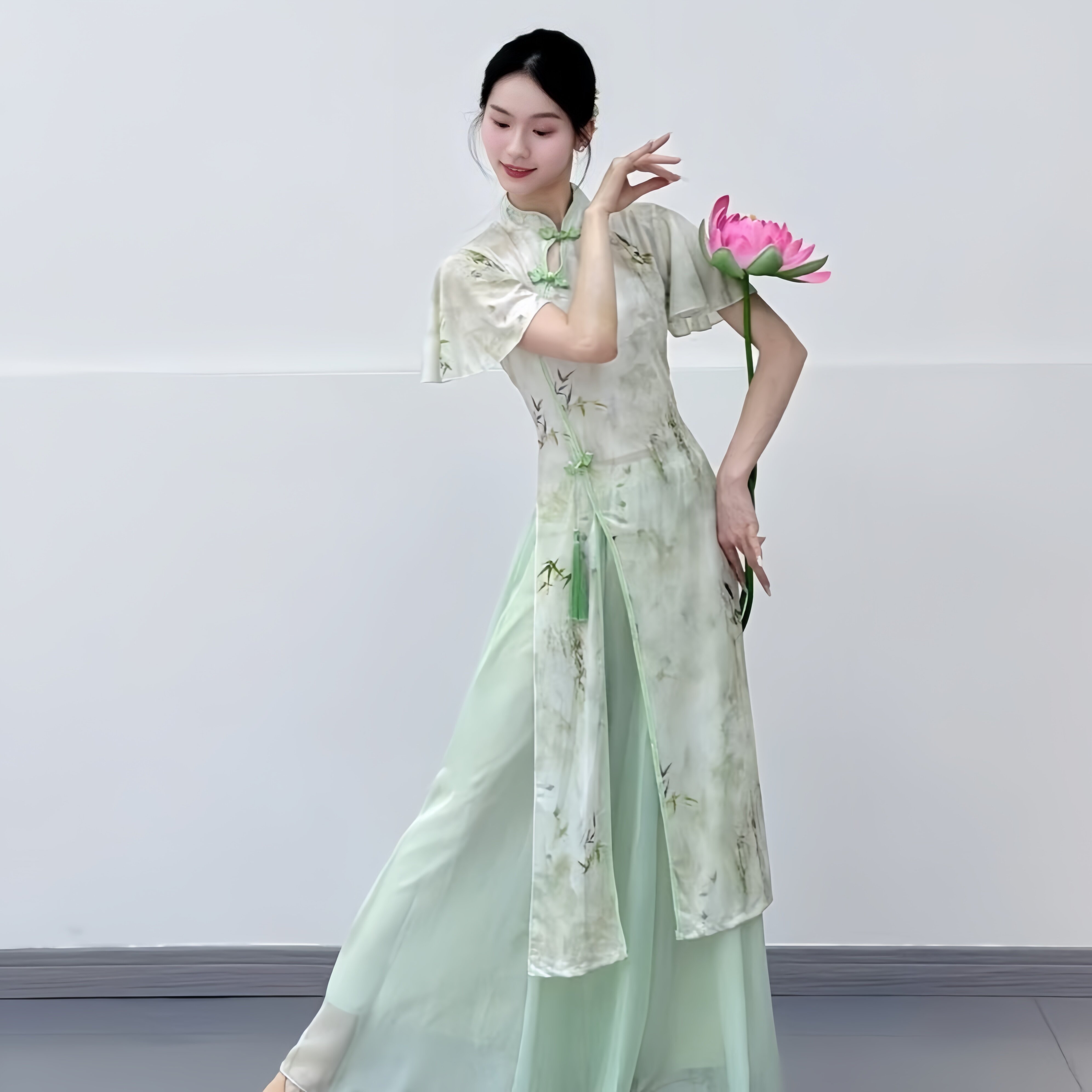 新款古典舞旗袍身韵飘逸舞蹈中国印花成人纱衣表演服装练功演出服