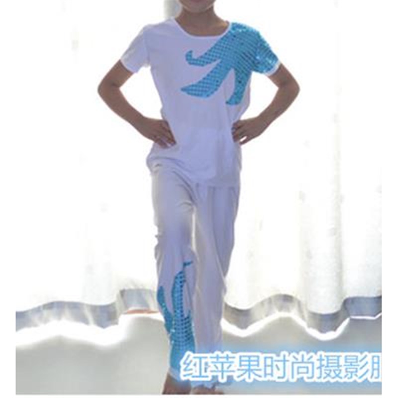 速发小学生广播体操表啦服装中学生运动会团体操比童服儿赛啦演操