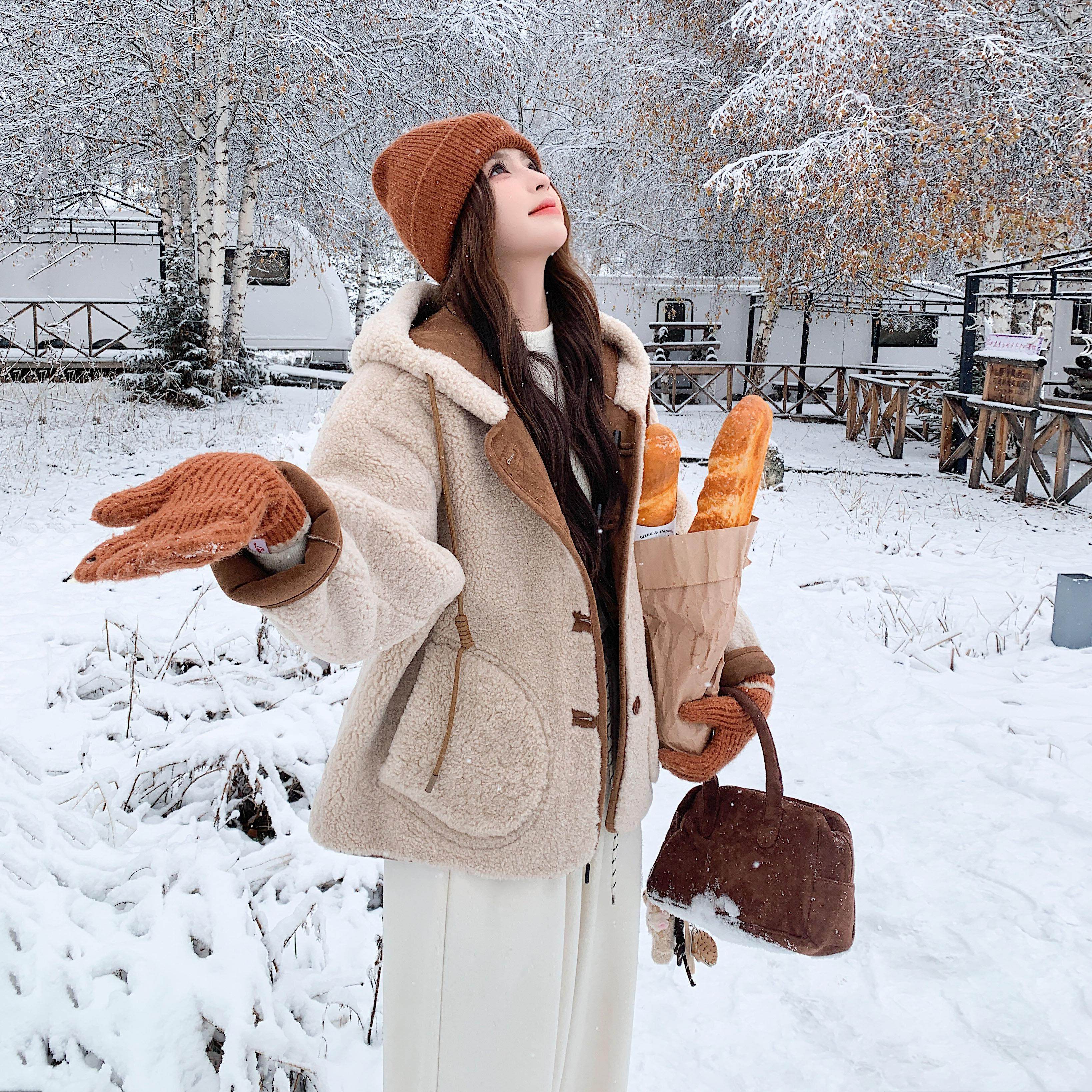 米杏色双面穿羊羔毛外套女冬季加绒加厚2025年新款超好看皮毛一体