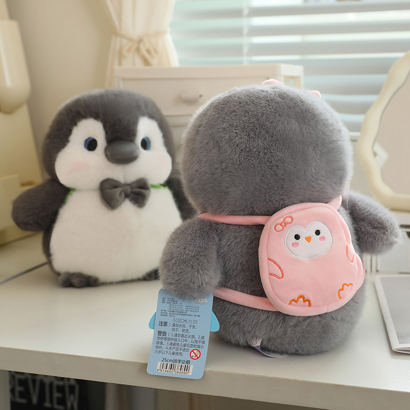 正版逃学企鹅玩偶公仔挂件