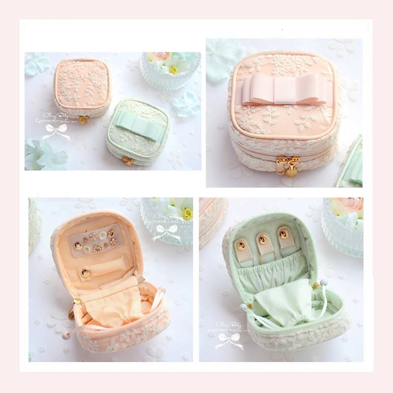 日系少女心草莓首饰盒迷你便携首饰包旅行随身小饰品收纳包束口袋