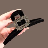 高级感植绒水钻抓夹女后脑勺盘发头饰发卡秋冬新款 鲨鱼夹发夹发饰