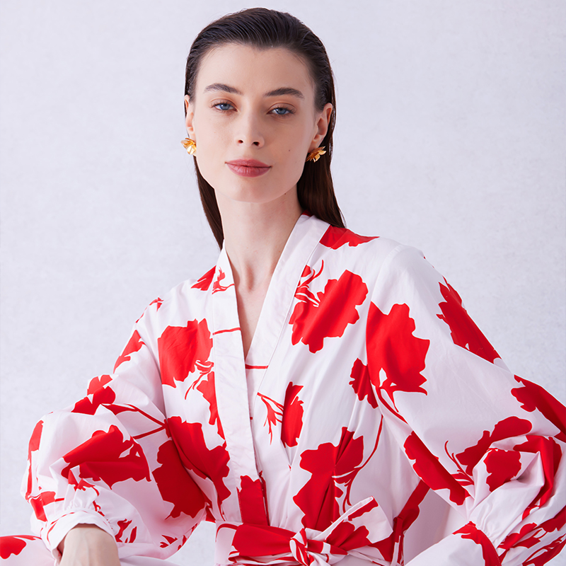 设计师限量系列度假风白底红花纯棉超长和服式衬衫连衣裙