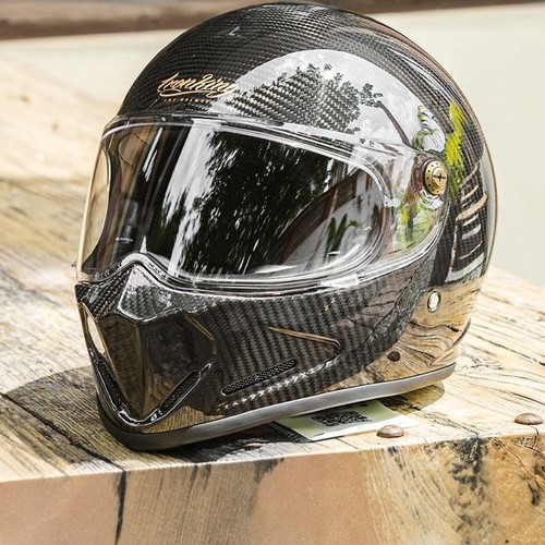 超轻碳钎维摩托车头盔