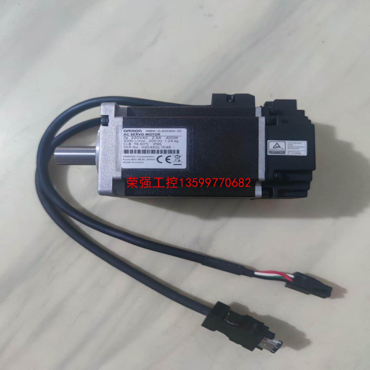 【荣强工控】拆机欧姆龙400W电机R88M-ZL40030H-S