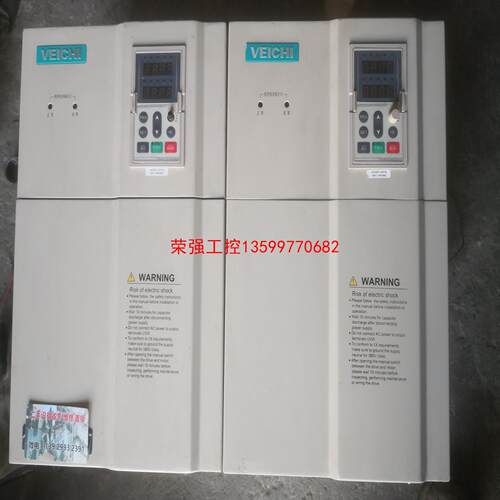 【荣强工控】拆机非常漂亮的两台伟创变频器AC80T-037Q