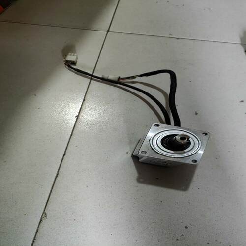 松下伺服电机，MHMF042L1u2M，拆机，功能包好，成色