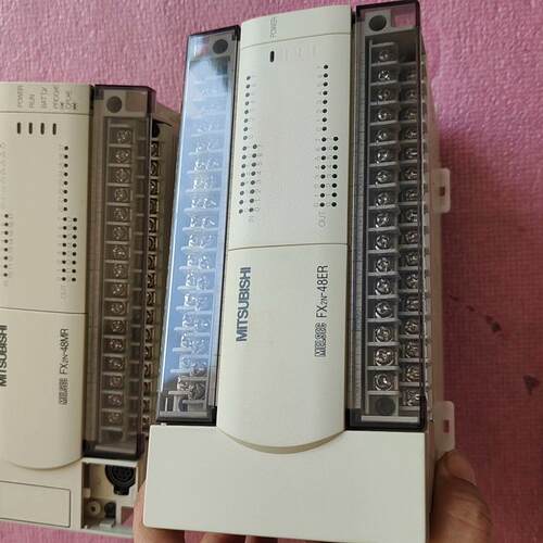 原装三菱PLC控制器FX2N-48MR-001 - 封面