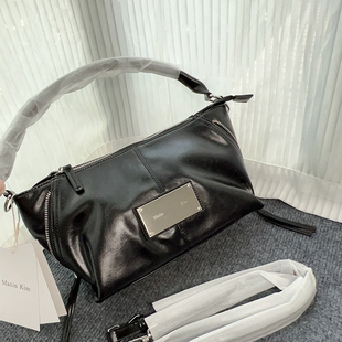 百搭小众单肩腋下通勤饺子包 2025新款 韩国品牌matin kim包包女款