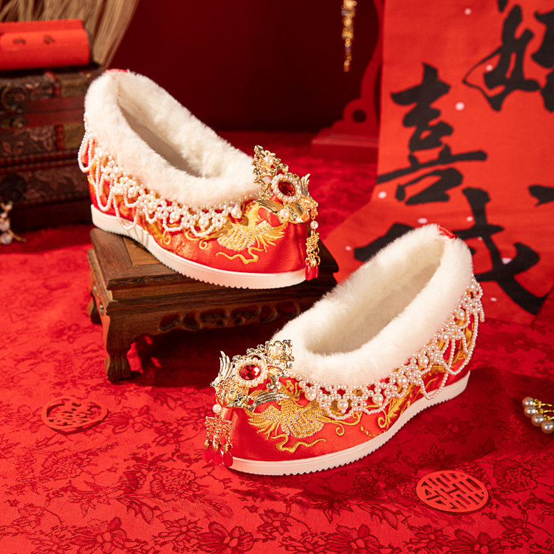 红色珍珠流苏重工秀禾婚鞋中式新娘鞋秋冬坡跟增高加绒汉服绣花鞋,女鞋,婚鞋,淘宝优惠券,粉丝福利购,淘宝优惠卷