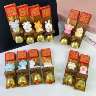 春节十二生肖金铃冰箱贴木质国潮创意入户门贴新年装饰磁吸门铃贴