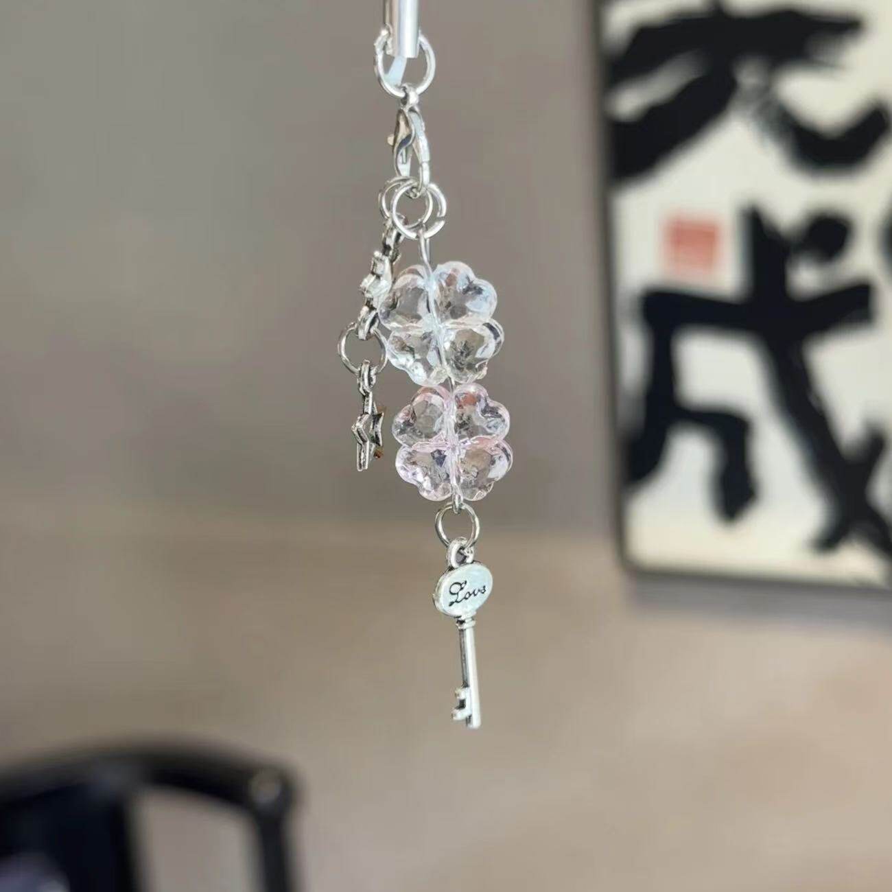 四叶草少女心挂件甜美ins小众包包钥匙扣送朋友配饰吊坠挂饰礼物图片