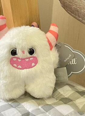 新款可爱怪兽毛绒书包挂件饰可爱毛绒ins钥匙扣生日礼物