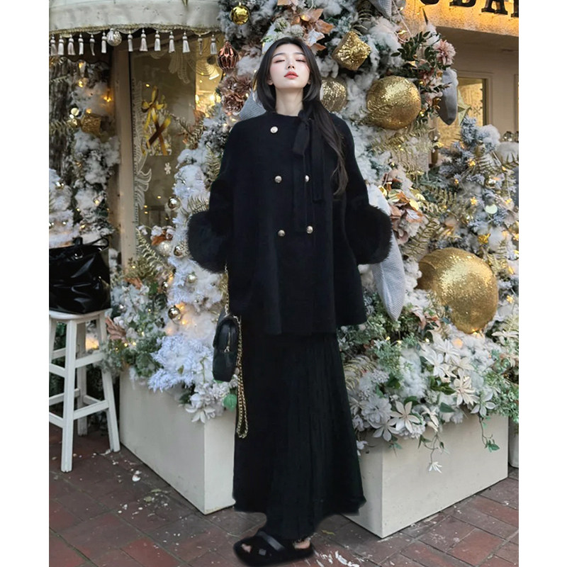 心动主旋律 冬季法式千金双排扣显瘦呢子斗篷大衣气质半身裙套装