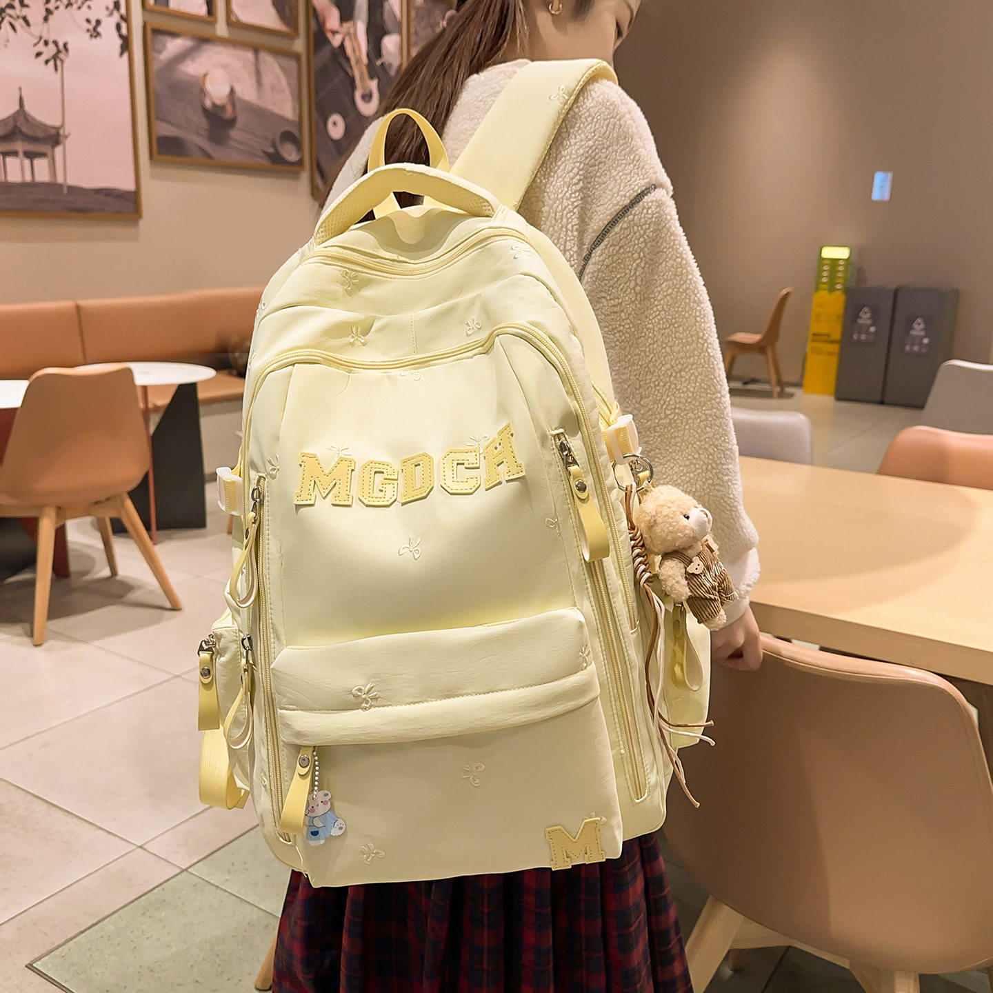 法国MDITCK书包女生小学生新款大容量初中高中生可爱女孩双肩背包