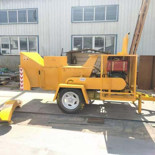 柴油移动式树枝粉碎机小区绿化果园干湿两用枝条粉碎机小型碎枝机