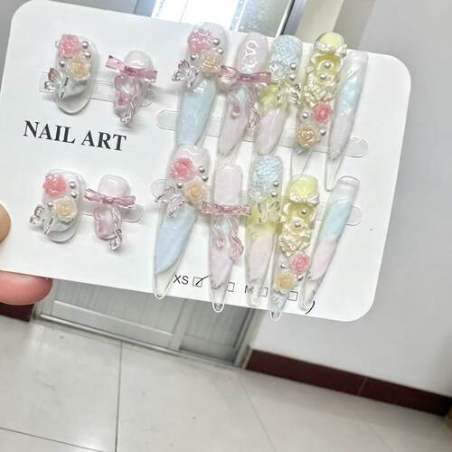 玫瑰花架晕染蝴蝶油画春
