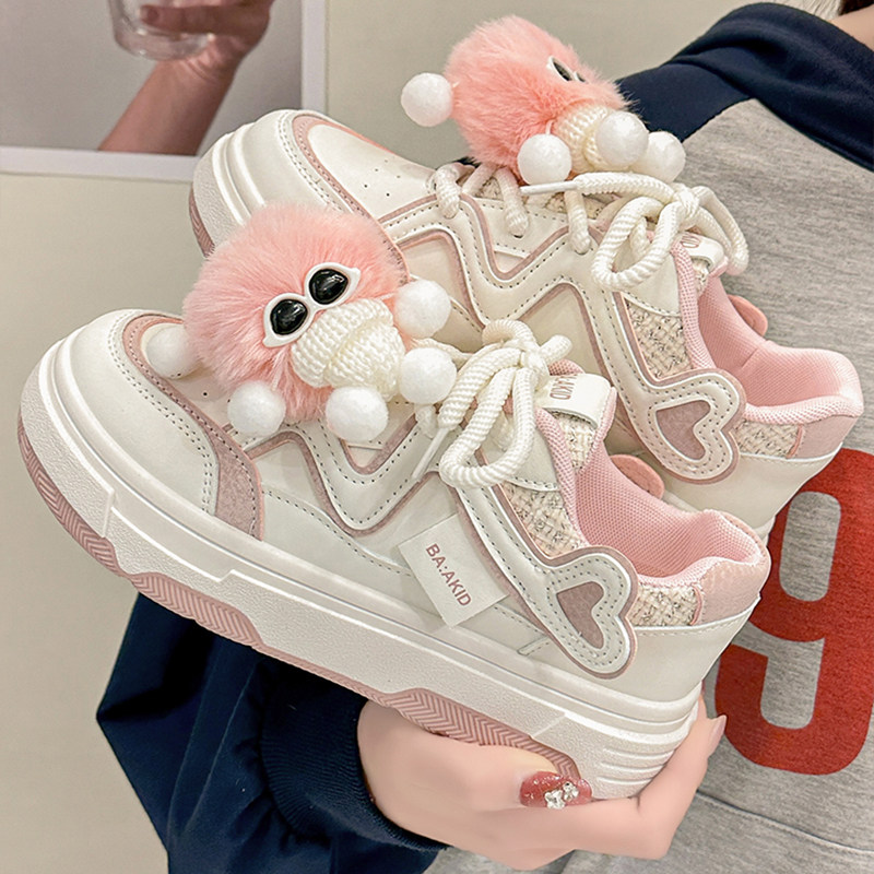 百搭小白鞋女童2026春秋新款儿童卡通透气厚低板鞋软底休闲运动鞋