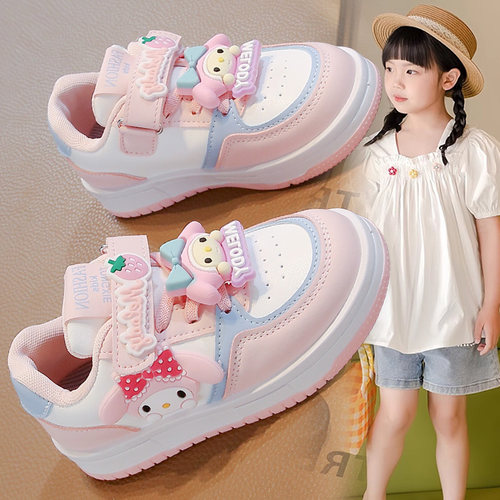 儿童女童鞋子2025春季新款软底学生美乐蒂板鞋女孩休闲卡通运动鞋