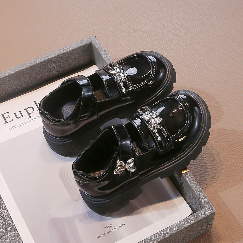 女童2025春秋季儿童公主鞋黑色洋气软底单鞋韩版轻便中大童小皮鞋