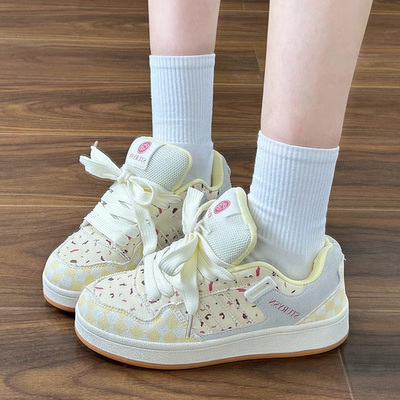 儿童鞋子学生面包鞋女童配色小白鞋2026新款运动鞋蔓越莓舒适休闲